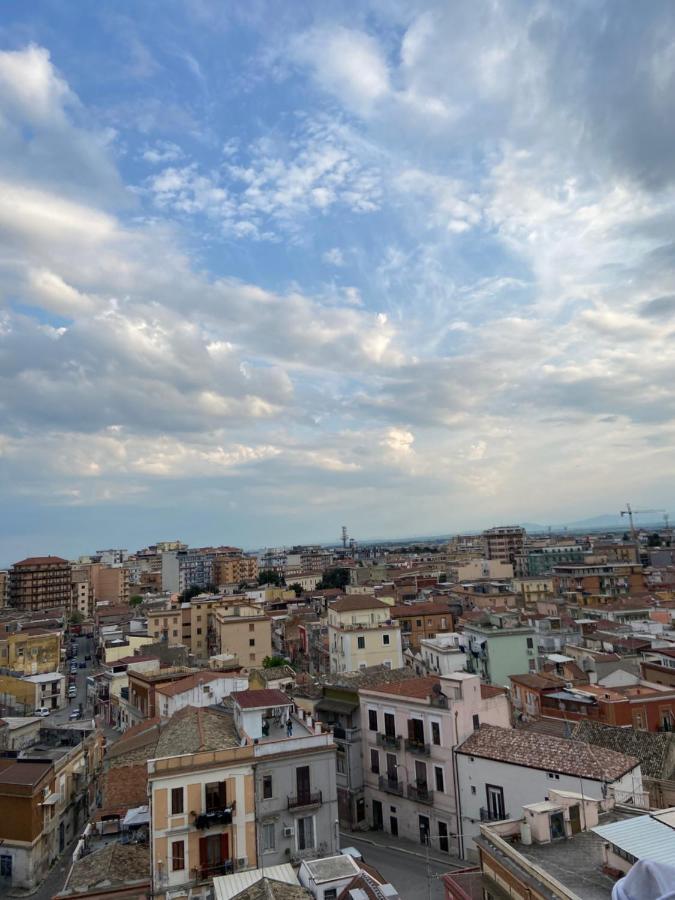 B&B In Centro Foggia Bagian luar foto