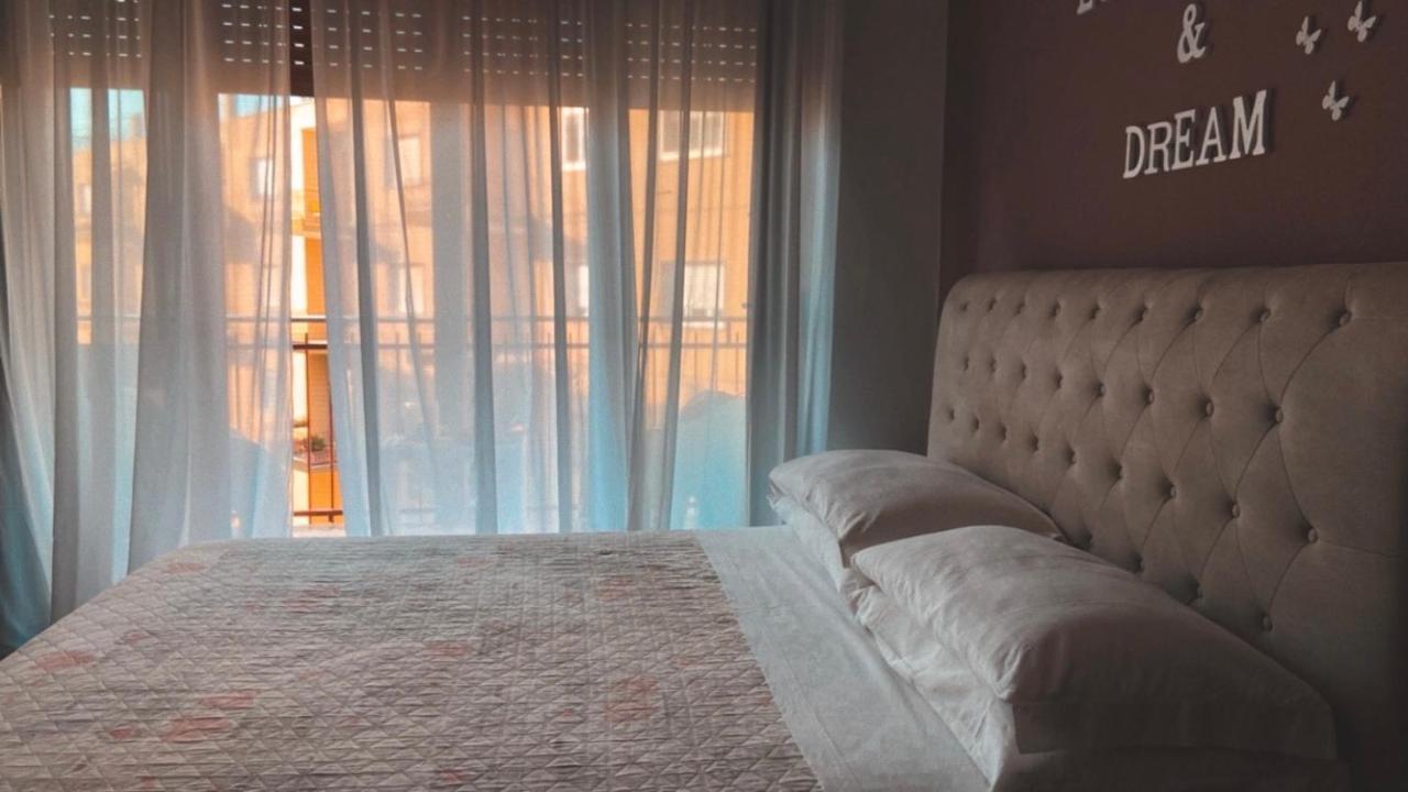 B&B In Centro Foggia Bagian luar foto